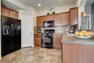 302 Pack Horse Dr, Bastrop, TX 78602 - Photo 11