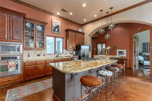 1300 Bluff St, Austin, TX 78704 - Photo 11