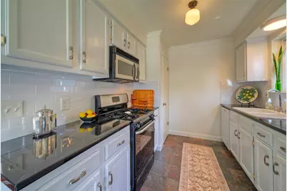 10606 Barnhill Drive, Austin, TX 78758 - Photo 15