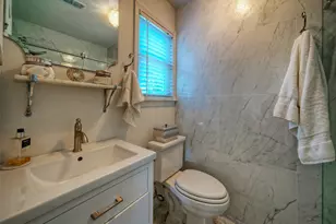 10606 Barnhill Dr, Austin, TX 78758 - Photo 17