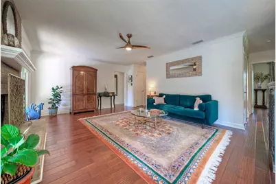 10606 Barnhill Drive, Austin, TX 78758 - Photo 11