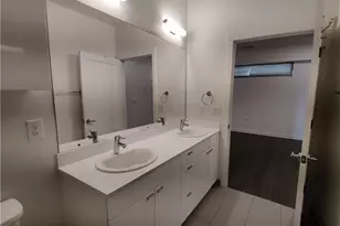4361 S Congress Ave, Austin, TX 78745 - Photo 17