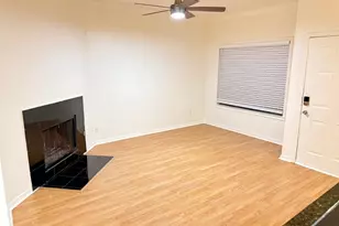 915 W 23rd St, Austin, TX 78705 - Photo 5