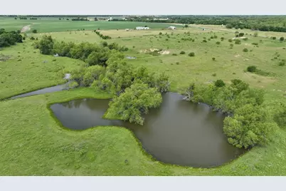 253 Fm 1331, Thorndale, TX 76577 - Photo 9