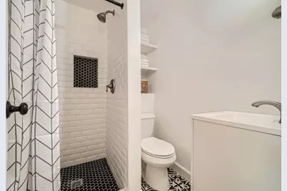 1215 Payne Avenue, Austin, TX 78757 - Photo 21