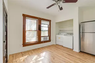 106 S Ave A S, Elgin, TX 78621 - Photo 11