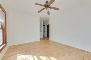 106 S Ave A S, Elgin, TX 78621 - Photo 7