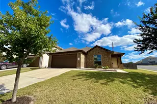 466 Eagle Brook Ln, Buda, TX 78610 - Photo 3