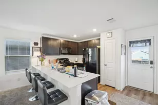 857 Powell St, Kyle, TX 78640 - Photo 11