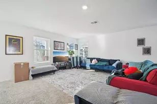 857 Powell St, Kyle, TX 78640 - Photo 5