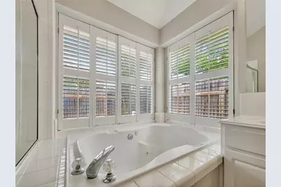 13412 Equestrian Cove, Austin, TX 78727 - Photo 23