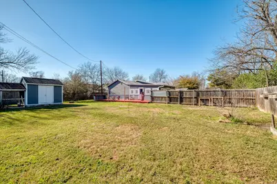 1409 Burns Boulevard, Taylor, TX 76574 - Photo 29