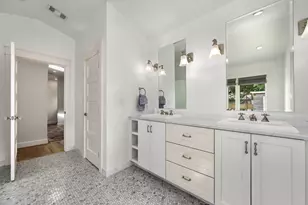 2103 Oxford Ave, Austin, TX 78704 - Photo 19
