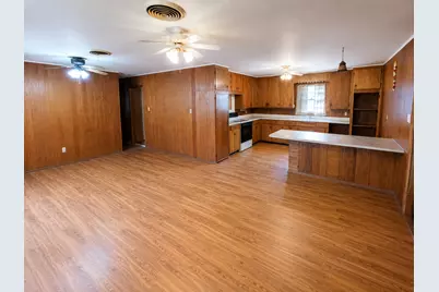 3200 Cattlemens Row, Lockhart, TX 78644 - Photo 9