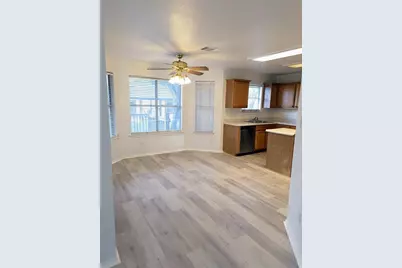 1628 W Pflugerville Parkway, Round Rock, TX 78664 - Photo 7