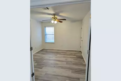 1628 W Pflugerville Parkway, Round Rock, TX 78664 - Photo 9