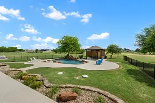 328 Apache Pass, Hutto, TX 78634 - Photo 35