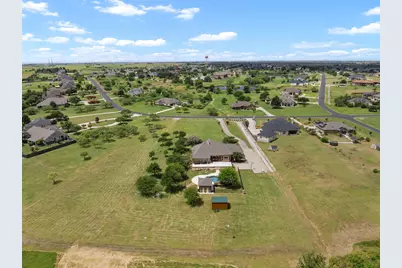 328 Apache Pass, Hutto, TX 78634 - Photo 39