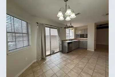 1809 Whitney Way, Austin, TX 78741 - Photo 9