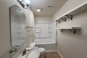 1809 Whitney Way, Austin, TX 78741 - Photo 19