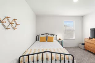 196 Sweetleaf Dr, Buda, TX 78610 - Photo 17