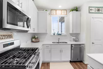 196 Sweetleaf Drive, Buda, TX 78610 - Photo 33