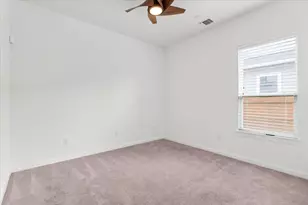 7201 Garnet Mill Ln, Austin, TX 78744 - Photo 17