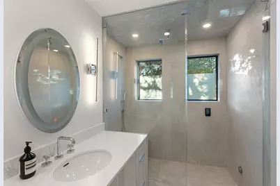 2503 Dip Cove, Austin, TX 78704 - Photo 19