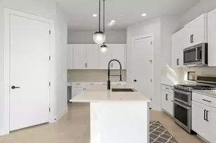 1405 Perez St, Austin, TX 78721 - Photo 13
