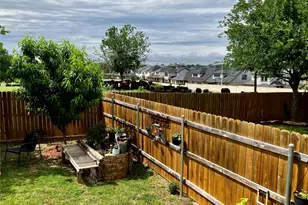 11704 Dillon Fls Dr, Austin, TX 78747 - Photo 17