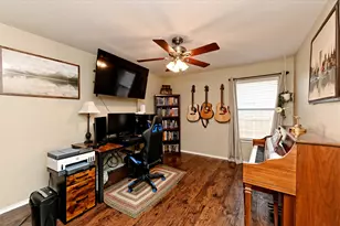 18608 Royal Pointe Dr, Pflugerville, TX 78660 - Photo 17