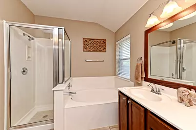18608 Royal Pointe Drive, Pflugerville, TX 78660 - Photo 21