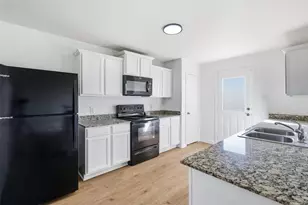 1013 Woodward Ct Ct, Jarrell, TX 76537 - Photo 7