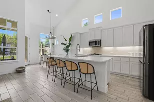 101 Cartwheel Bend, Austin, TX 78738 - Photo 5