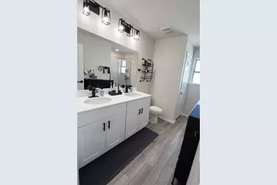 104 Hellfighters Way, Jarrell, TX 76537 - Photo 15