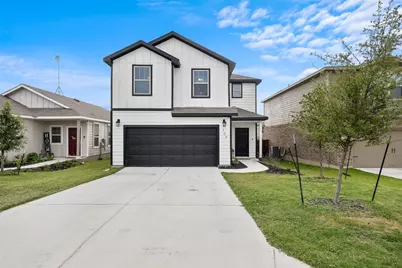 104 Hellfighters Way, Jarrell, TX 76537 - Photo 3