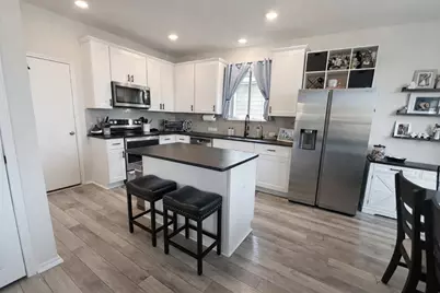 104 Hellfighters Way, Jarrell, TX 76537 - Photo 9