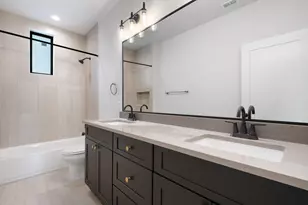 711 N Paleface Ranch Rd, Spicewood, TX 78669 - Photo 25