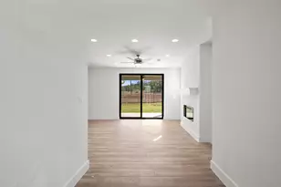 711 N Paleface Ranch Rd, Spicewood, TX 78669 - Photo 5