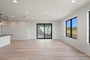 711 N Paleface Ranch Rd, Spicewood, TX 78669 - Photo 7