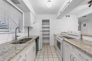 2208 Enfield Rd, Austin, TX 78703 - Photo 15