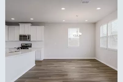 10702 Sentinel Drive, Austin, TX 78747 - Photo 11