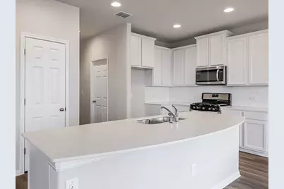 10702 Sentinel Drive, Austin, TX 78747 - Photo 3