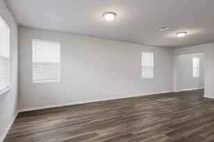 10702 Sentinel Dr, Austin, TX 78747 - Photo 13