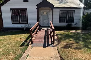 4605 Glissman Rd, Austin, TX 78702 - Photo 1