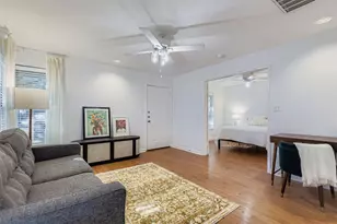 7685 Northcross Dr, Austin, TX 78757 - Photo 7