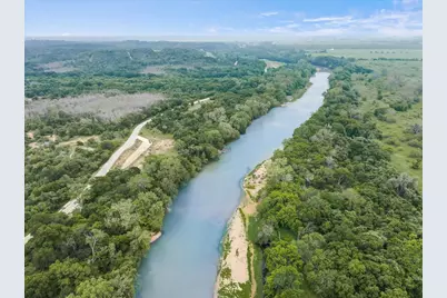 736 E Riverside Drive, Bastrop, TX 78602 - Photo 33