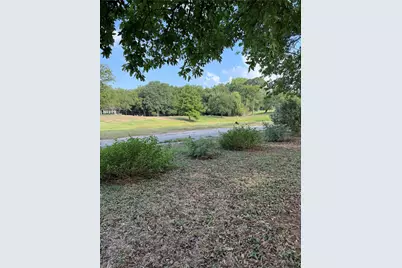 736 E Riverside Drive, Bastrop, TX 78602 - Photo 7