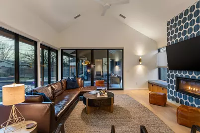 7502 Saint Louis Street, Austin, TX 78757 - Photo 33