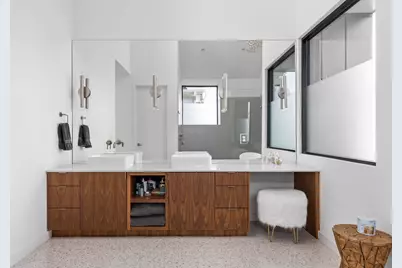 7502 Saint Louis Street, Austin, TX 78757 - Photo 15